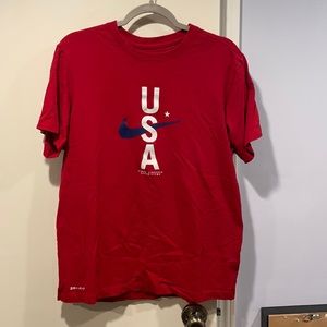 Men’s Nike dri-fit Tee